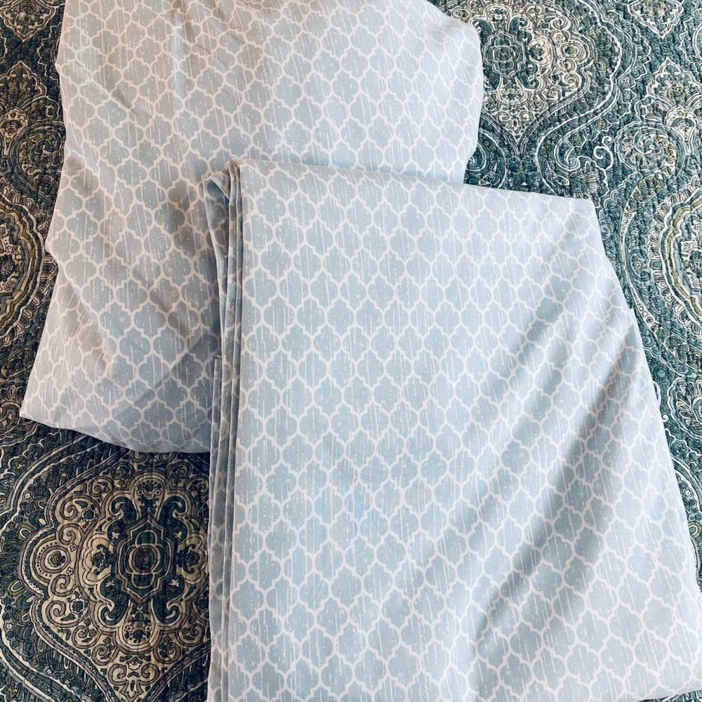 Martha Stewart Blue and White Patterned Bedding Sheets
